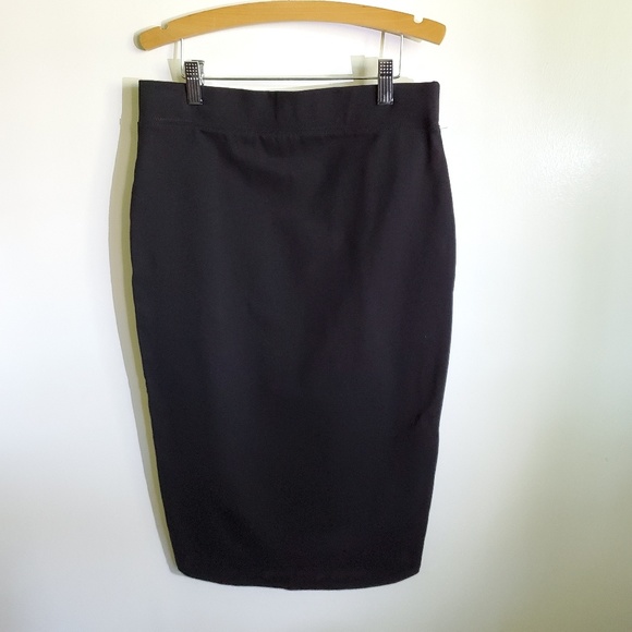 Dresses & Skirts - Black pencil skirt